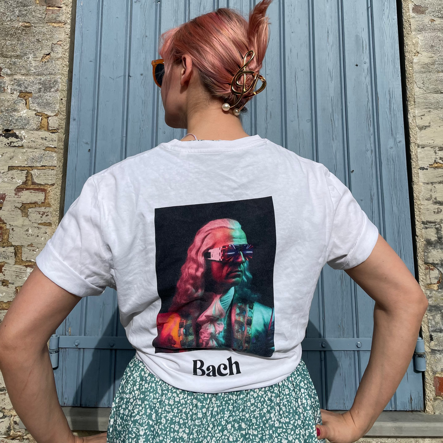 Bach - Unisex organic cotton t-shirt white - Welcome to the Future